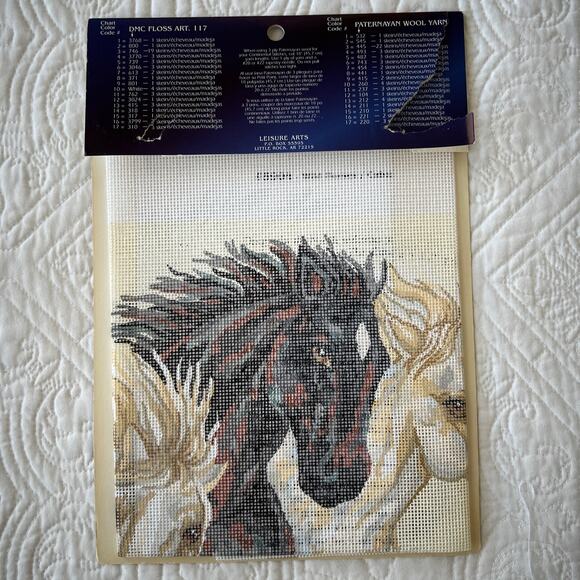 Floss Needlepoint Designs for the Needle Printed Canvas Wild Horses 5904 - Picture 2 of 2